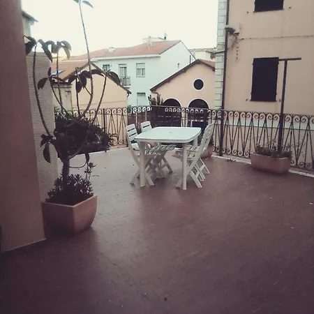 Anna Apartman