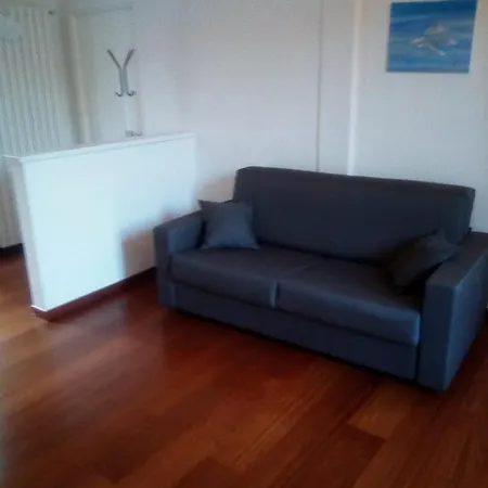 Anna Apartman